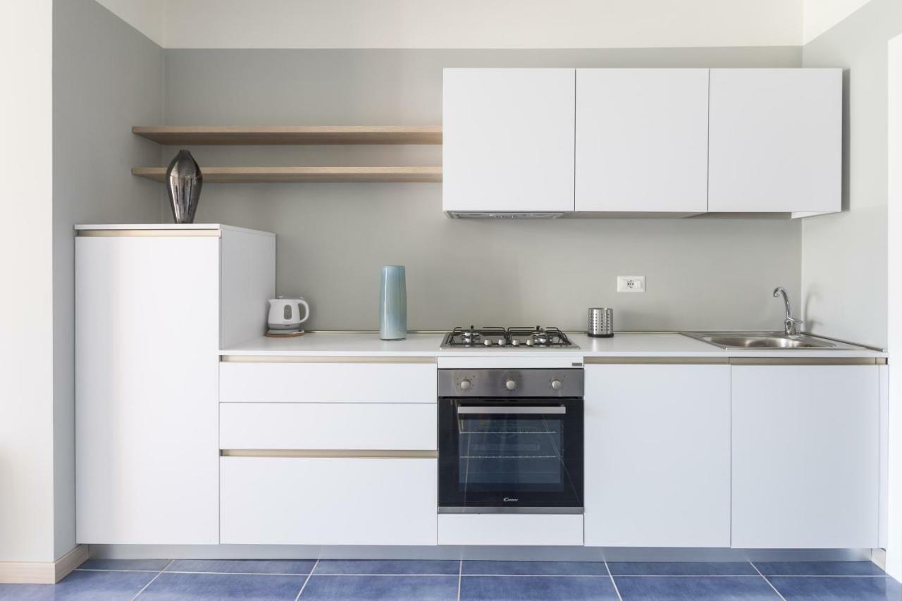 Residence Delfino, Portorosa Фурнари Екстериор снимка